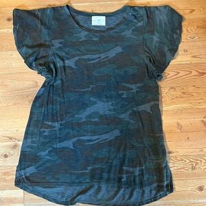 Anthropologie tla green camo tee
